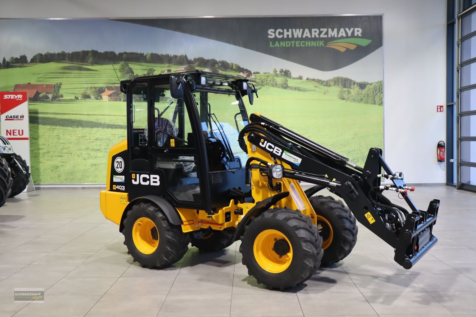 Hoflader Türe ait JCB 403 Agri 26PS Hoflader - Symbolfotos, Neumaschine içinde Gampern (resim 1)