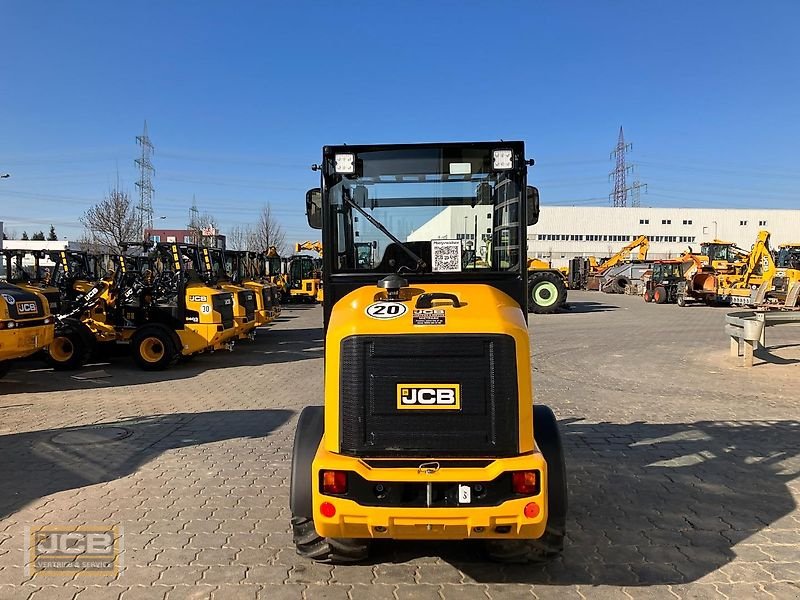 Hoflader des Typs JCB 403 Agri High Lift, Gebrauchtmaschine in Frechen (Bild 4)