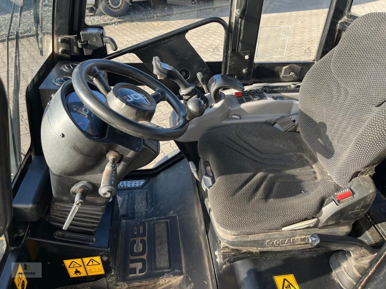 Hoflader Türe ait JCB 403 Agri Smart Power, Gebrauchtmaschine içinde Neuhof - Dorfborn (resim 5)