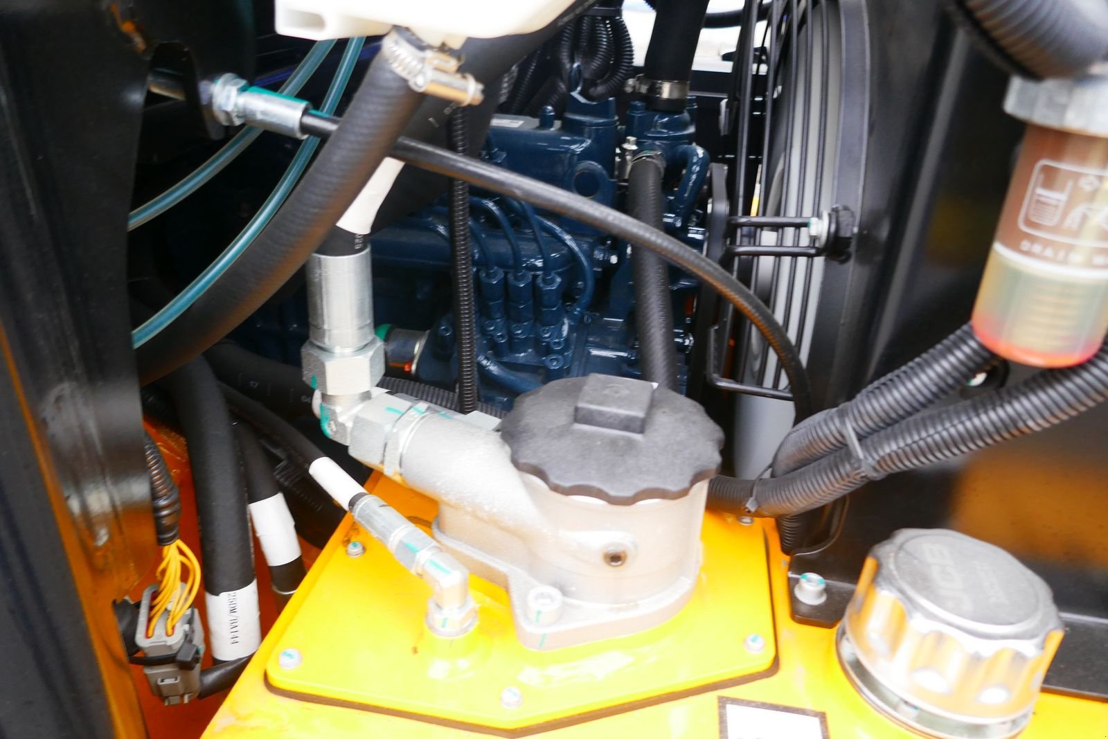 Hoflader a típus JCB 403 Agri, Gebrauchtmaschine ekkor: Villach (Kép 8)