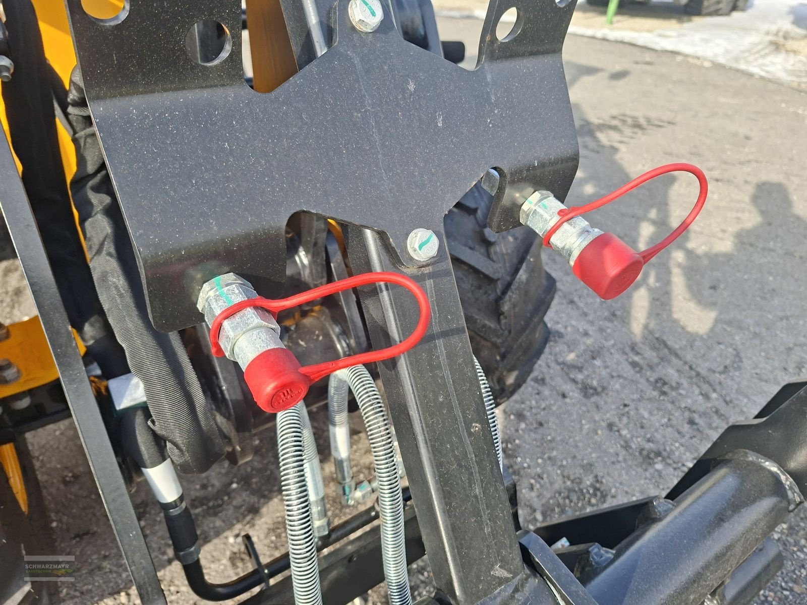 Hoflader of the type JCB 403 Agri, Neumaschine in Gampern (Picture 14)