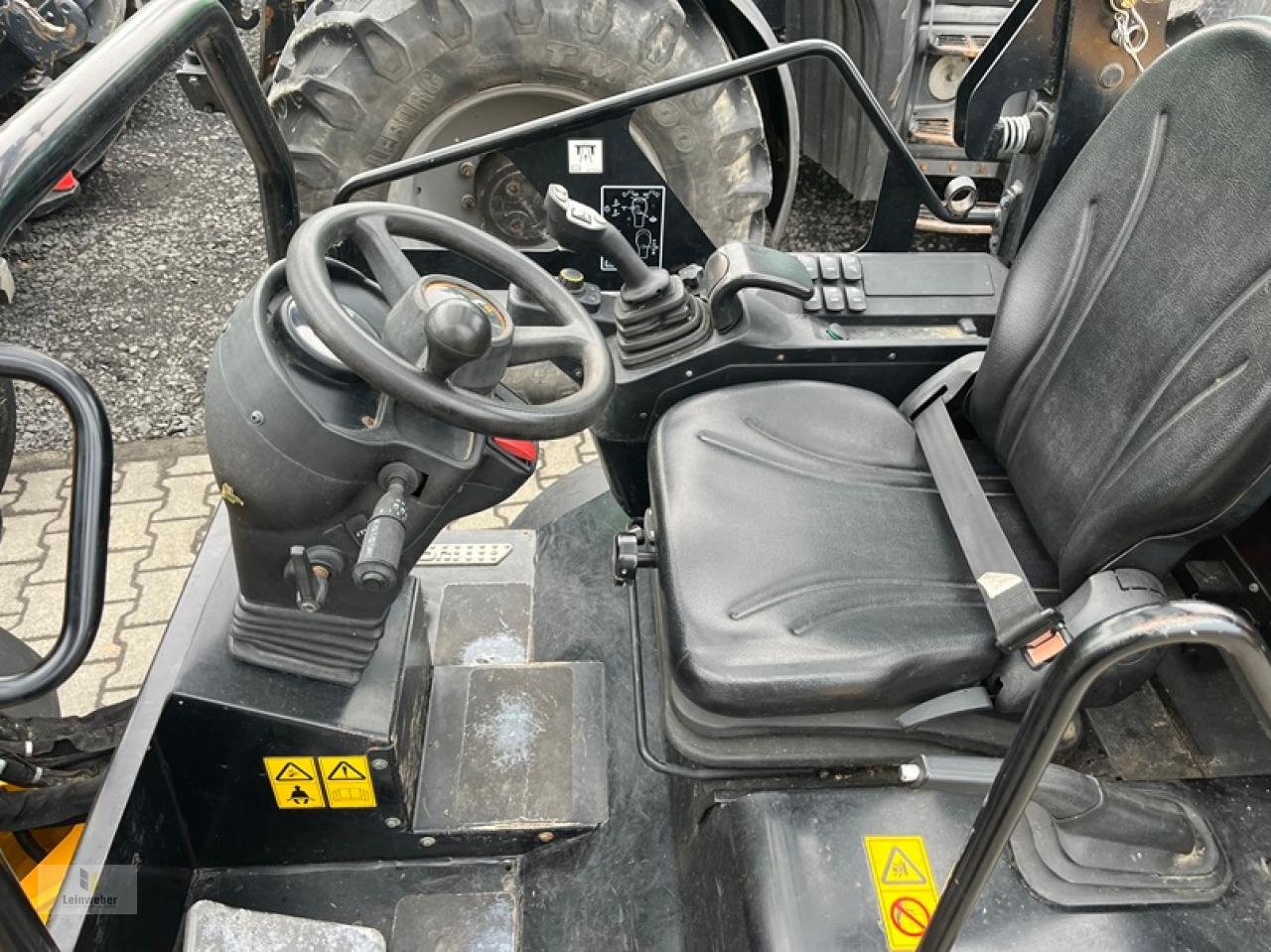 Hoflader za tip JCB 403 E Agri, Mietmaschine u Neuhof - Dorfborn (Slika 6)