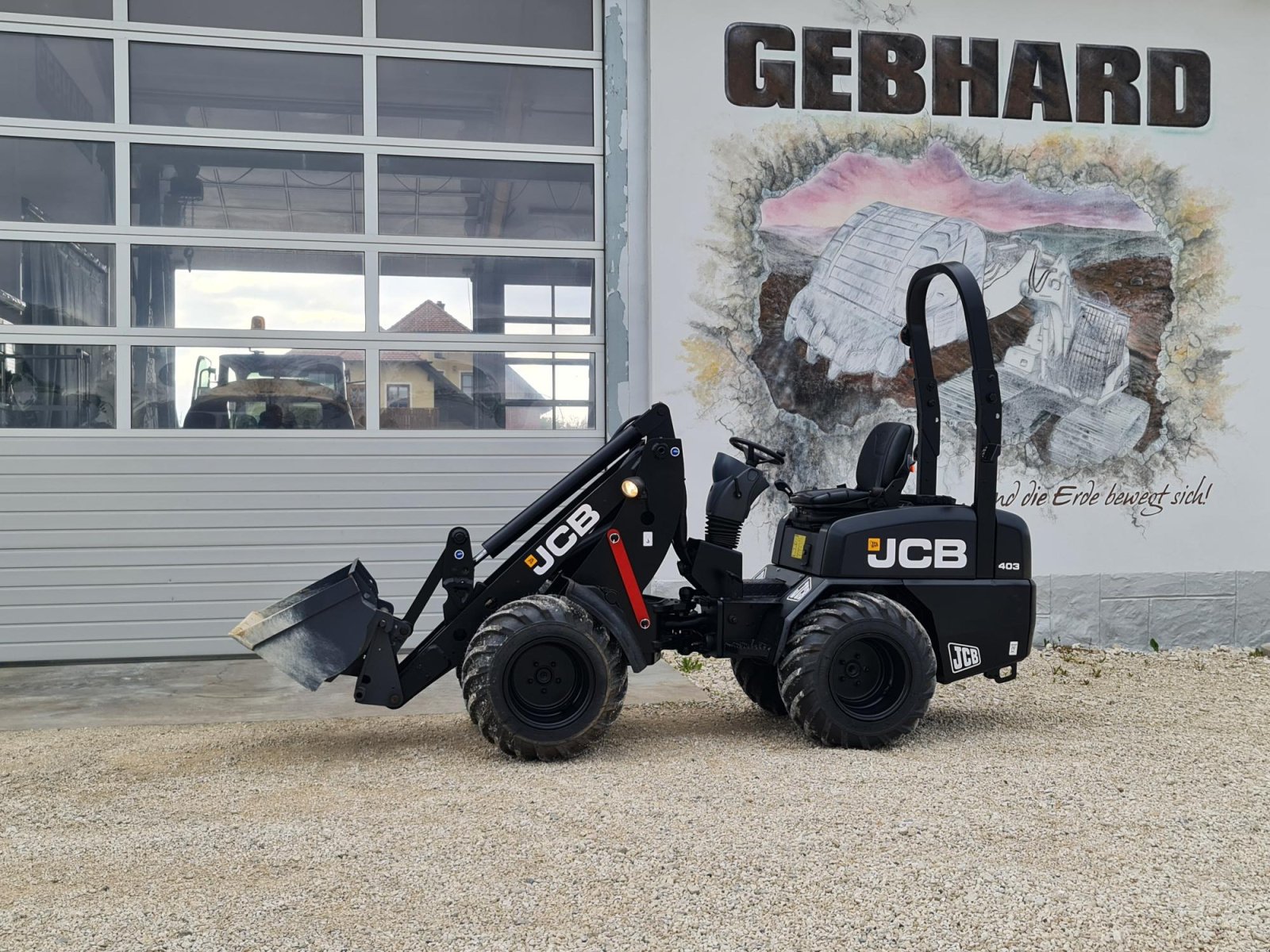 Hoflader des Typs JCB 403 Hoflader Radlader mit Paletten Gabel und Schaufel, Gebrauchtmaschine in Großschönbrunn (Bild 1)