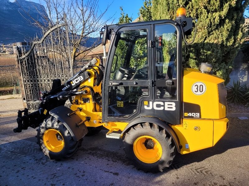 Hoflader des Typs JCB 403 Plus, Neumaschine in Eppan (BZ) (Bild 3)