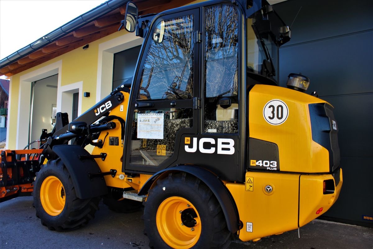 Hoflader of the type JCB 403 PLUS, Neumaschine in Pischelsdorf (Picture 2)