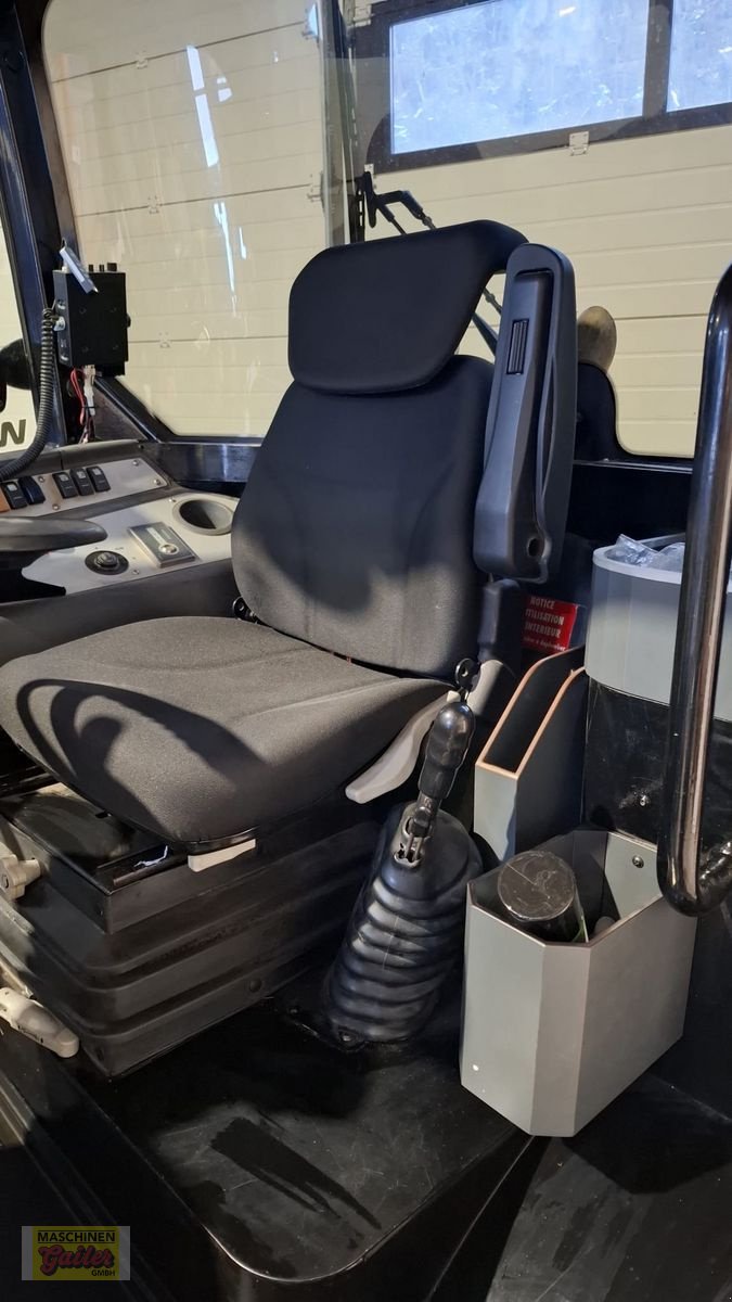 Hoflader tip JCB 406 B, Gebrauchtmaschine in Kötschach (Poză 10)