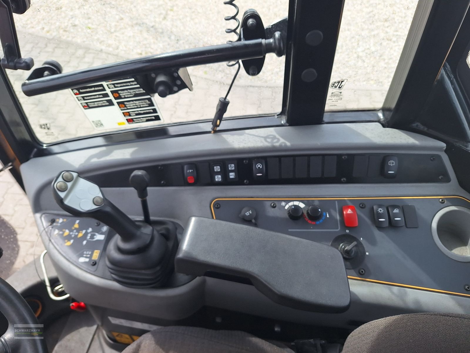 Hoflader des Typs JCB 407 SV, Vorführmaschine in Aurolzmünster (Bild 22)