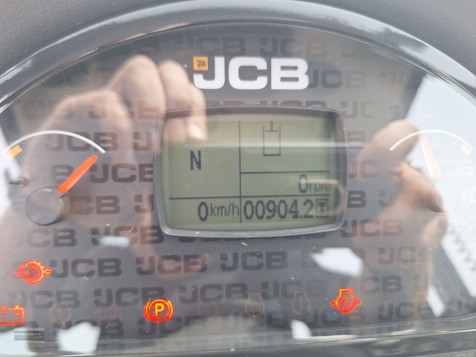 Hoflader des Typs JCB 407 SV, Vorführmaschine in Aurolzmünster (Bild 28)