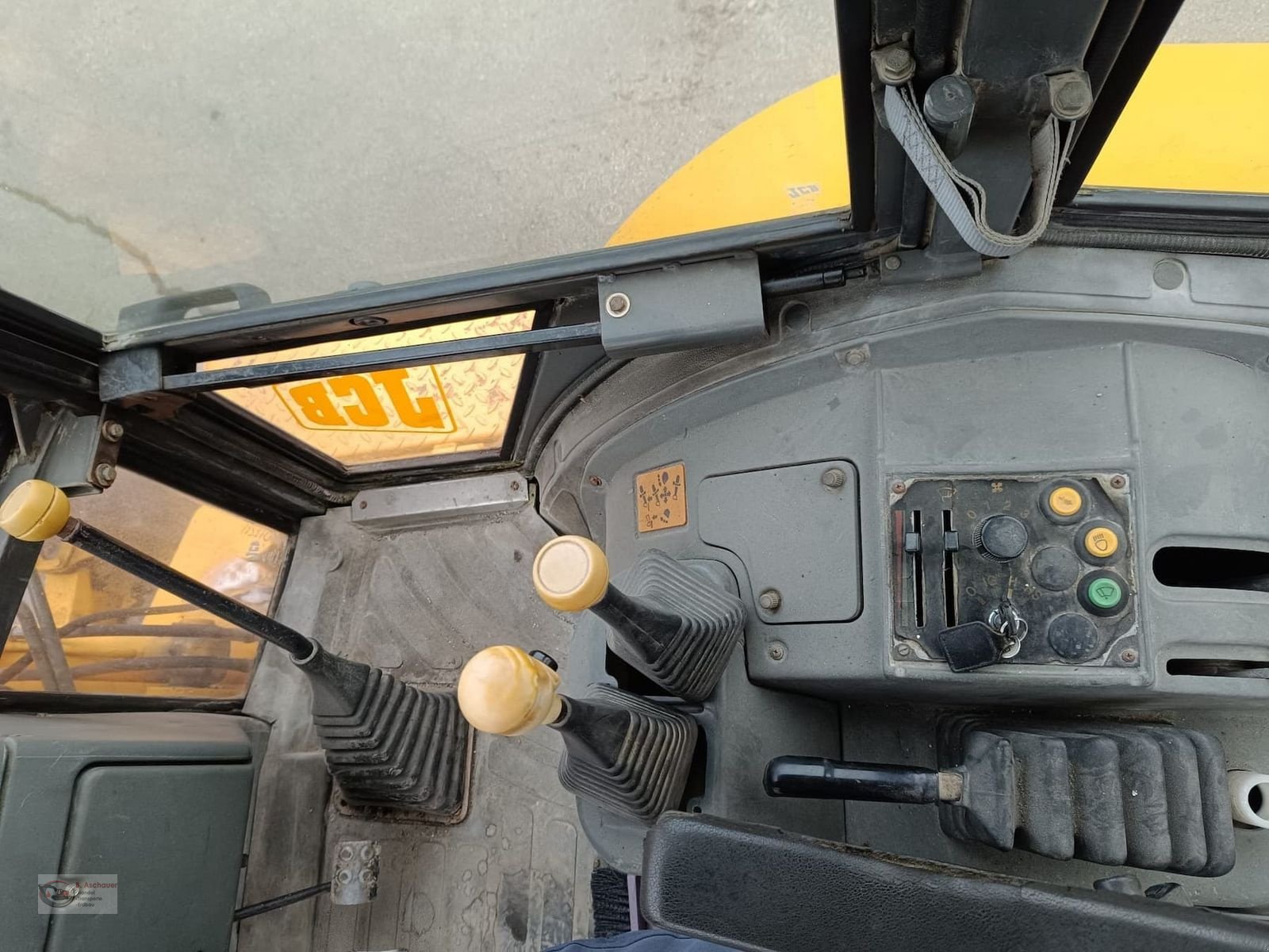 Hoflader del tipo JCB CB 3CX-4 Baggerlader Allrad, Gebrauchtmaschine In Dimbach (Immagine 12)