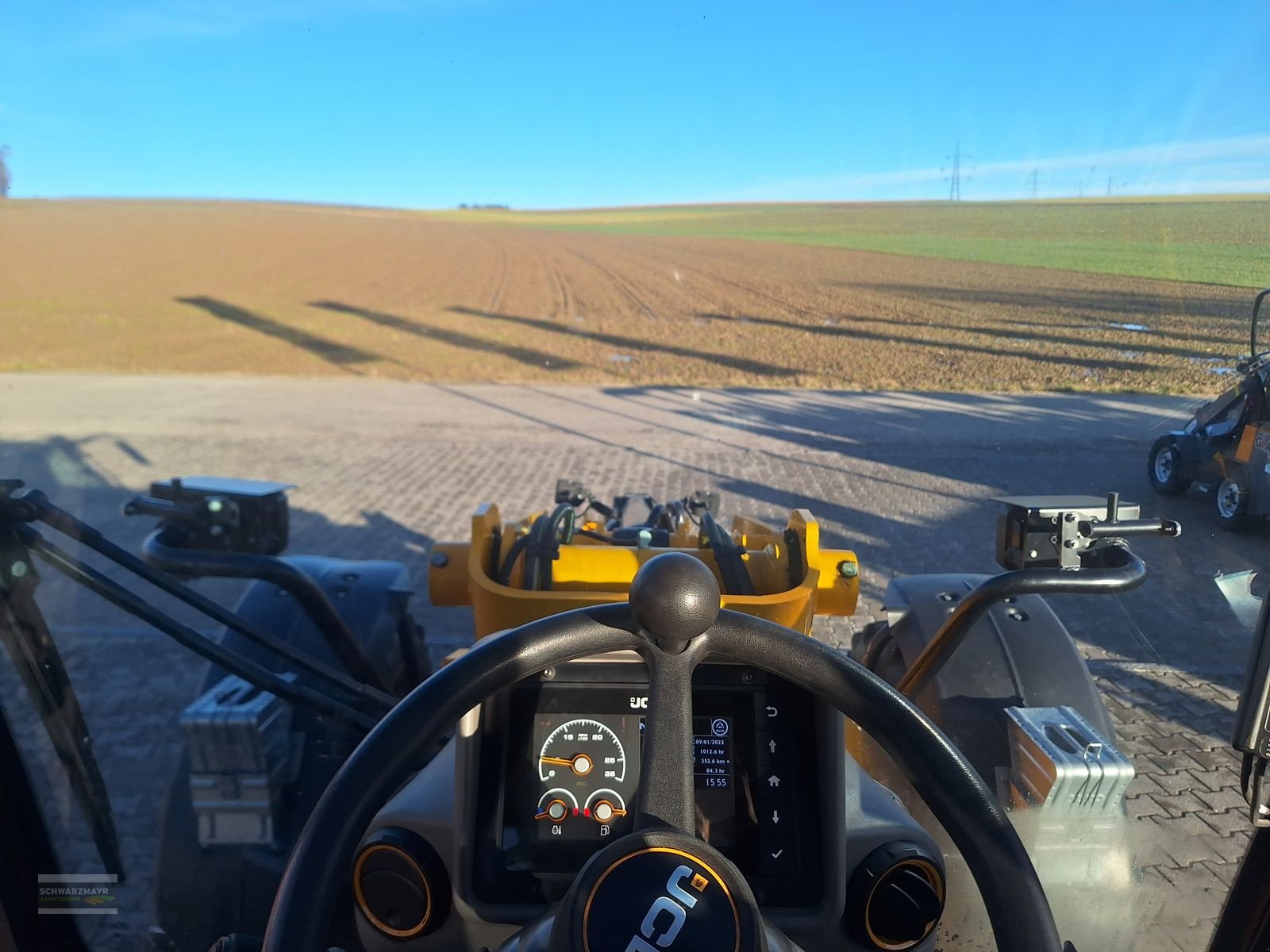 Hoflader of the type JCB TM 320 S, Vorführmaschine in Aurolzmünster (Picture 23)