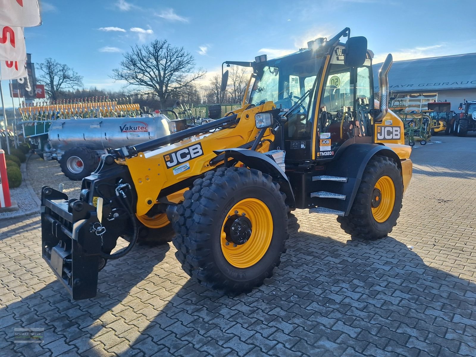 Hoflader of the type JCB TM 320 S, Vorführmaschine in Aurolzmünster (Picture 10)