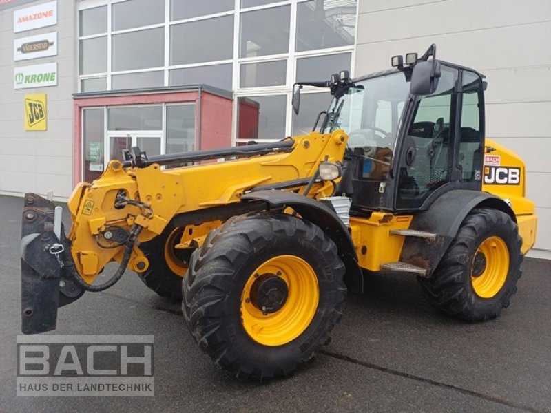 Hoflader des Typs JCB TM 320, Gebrauchtmaschine in Boxberg-Seehof (Bild 1)