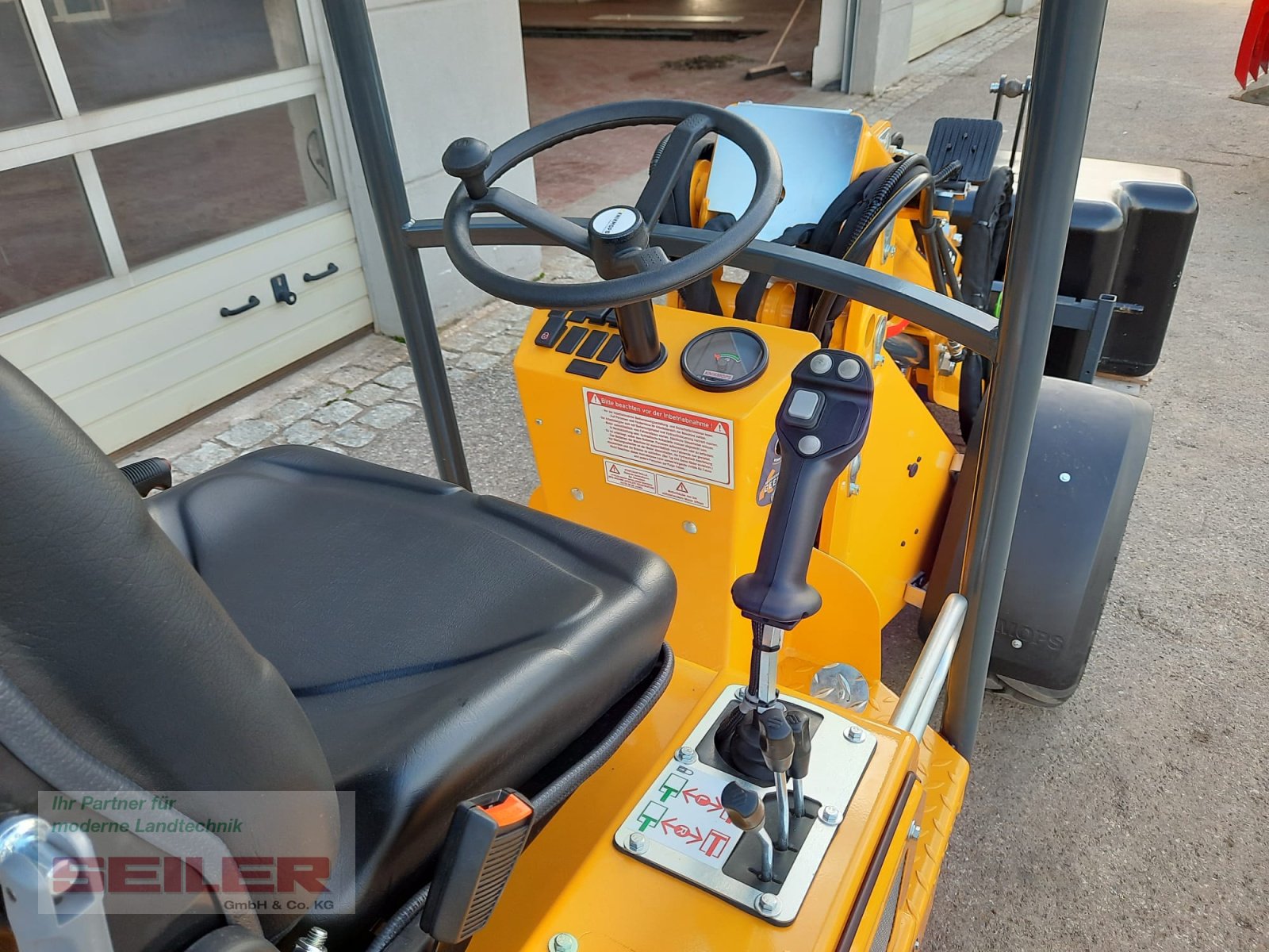 Hoflader a típus Knikmops KM 125 TE Schaufel Gabel Krokodil, Gebrauchtmaschine ekkor: Ansbach (Kép 16)