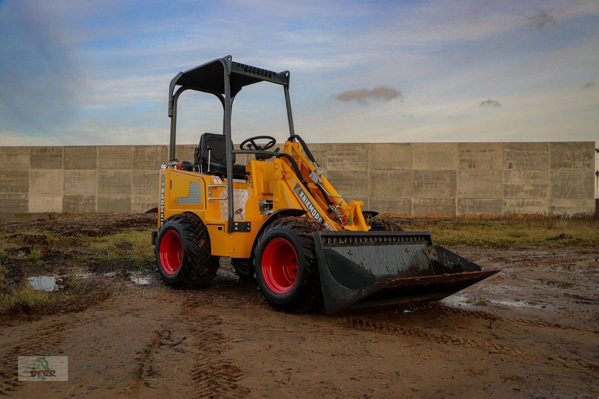 Hoflader of the type Knikmops KM 140, Vorführmaschine in Fohnsdorf (Picture 1)