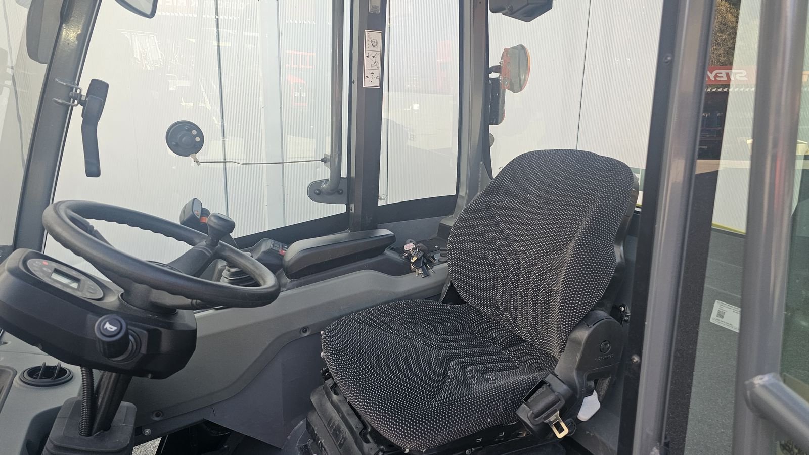 Hoflader des Typs Kramer Hoftrac 5035, Gebrauchtmaschine in Ried im Oberinntal (Bild 7)