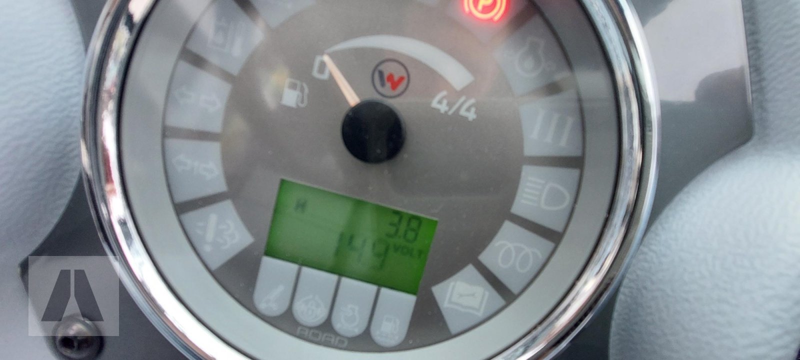 Hoflader des Typs Kramer KL 25.5, Neumaschine in Schwabmünchen (Bild 8)