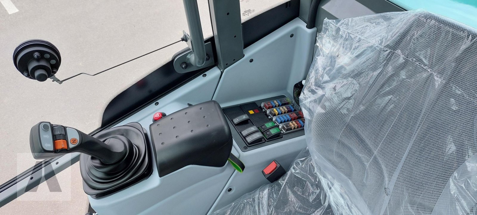 Hoflader des Typs Kramer KL 25.5, Neumaschine in Schwabmünchen (Bild 9)