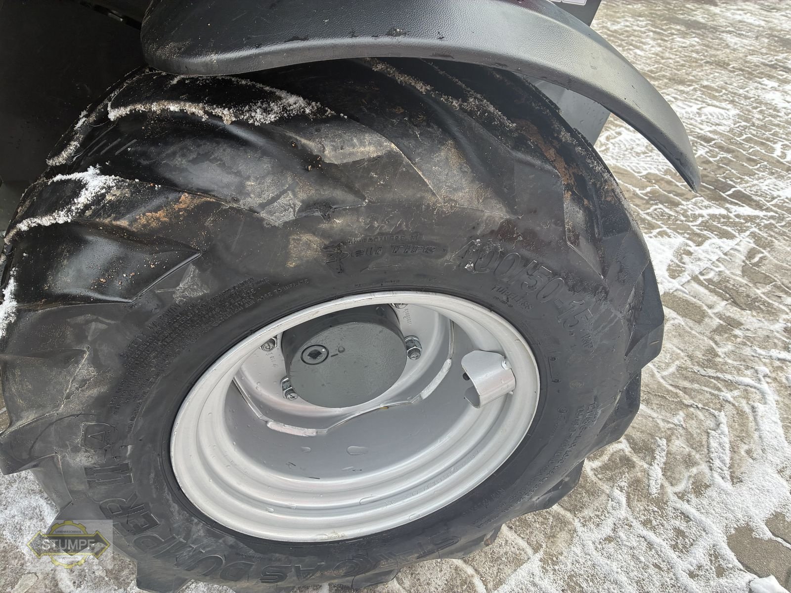 Hoflader del tipo Kramer KT144, Gebrauchtmaschine In Grafenstein (Immagine 3)