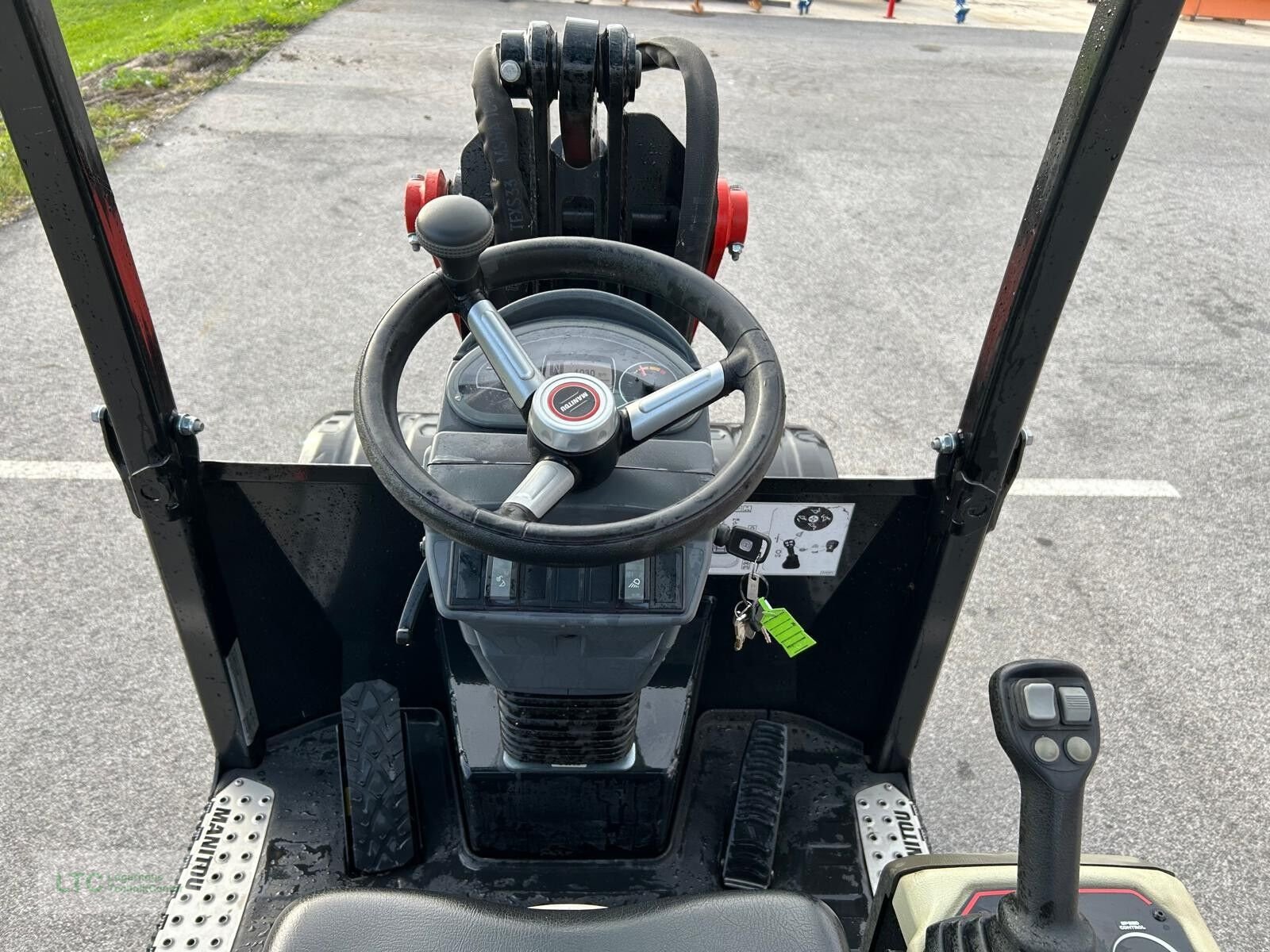 Hoflader of the type Manitou Hoflader MLA 2-25, Vorführmaschine in Eggendorf (Picture 14)