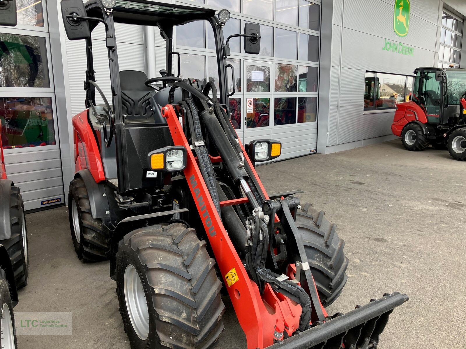 Hoflader tip Manitou Manitou MLA 3-25, Neumaschine in Korneuburg (Poză 1)
