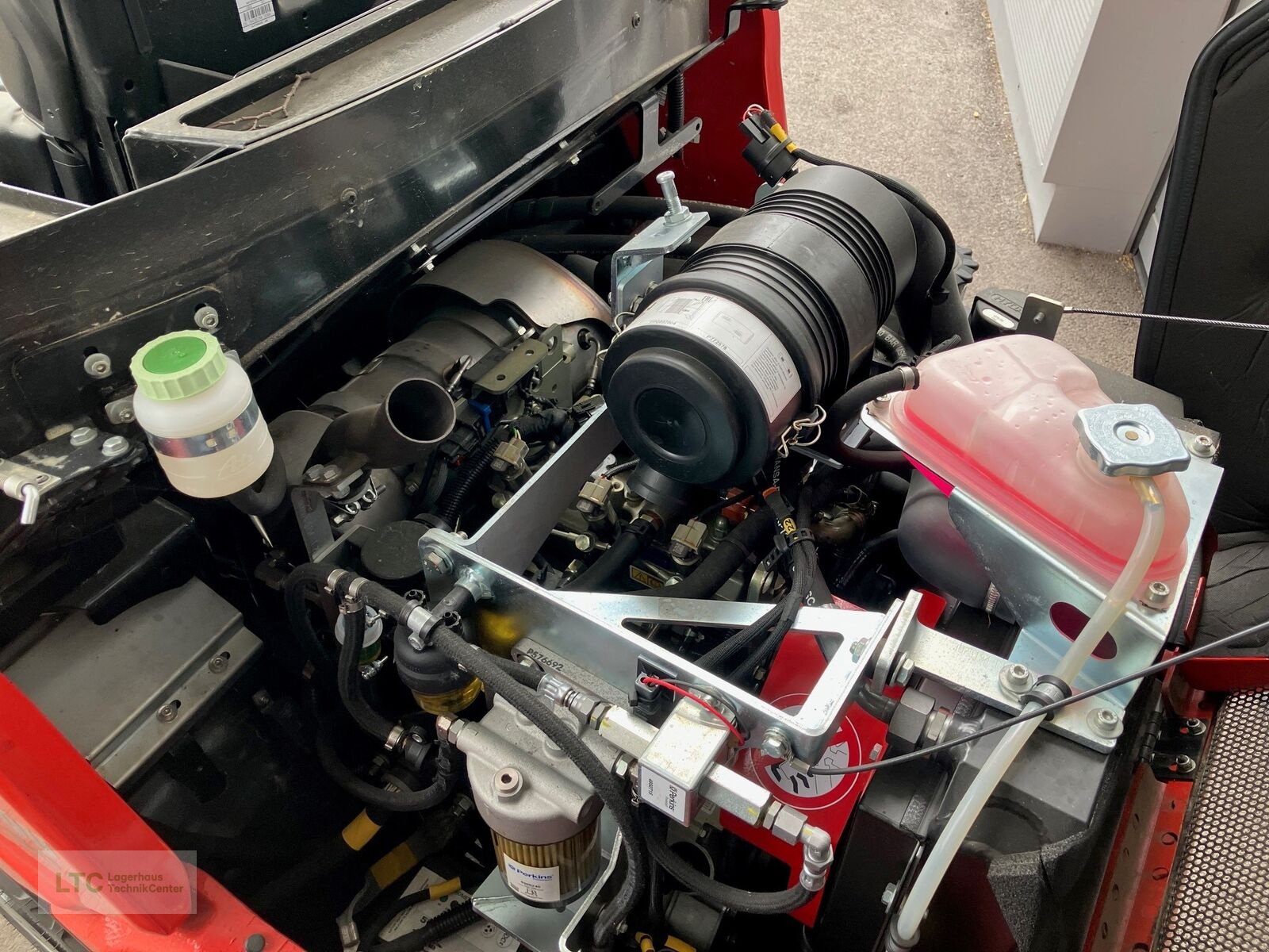 Hoflader of the type Manitou Manitou MLA 4-50, Vorführmaschine in Eggendorf (Picture 5)