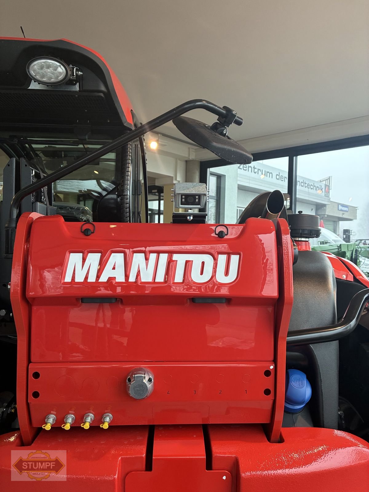 Hoflader от тип Manitou Manitou MLT 741 140V Plus D ST5 S1, Gebrauchtmaschine в Grafenstein (Снимка 7)