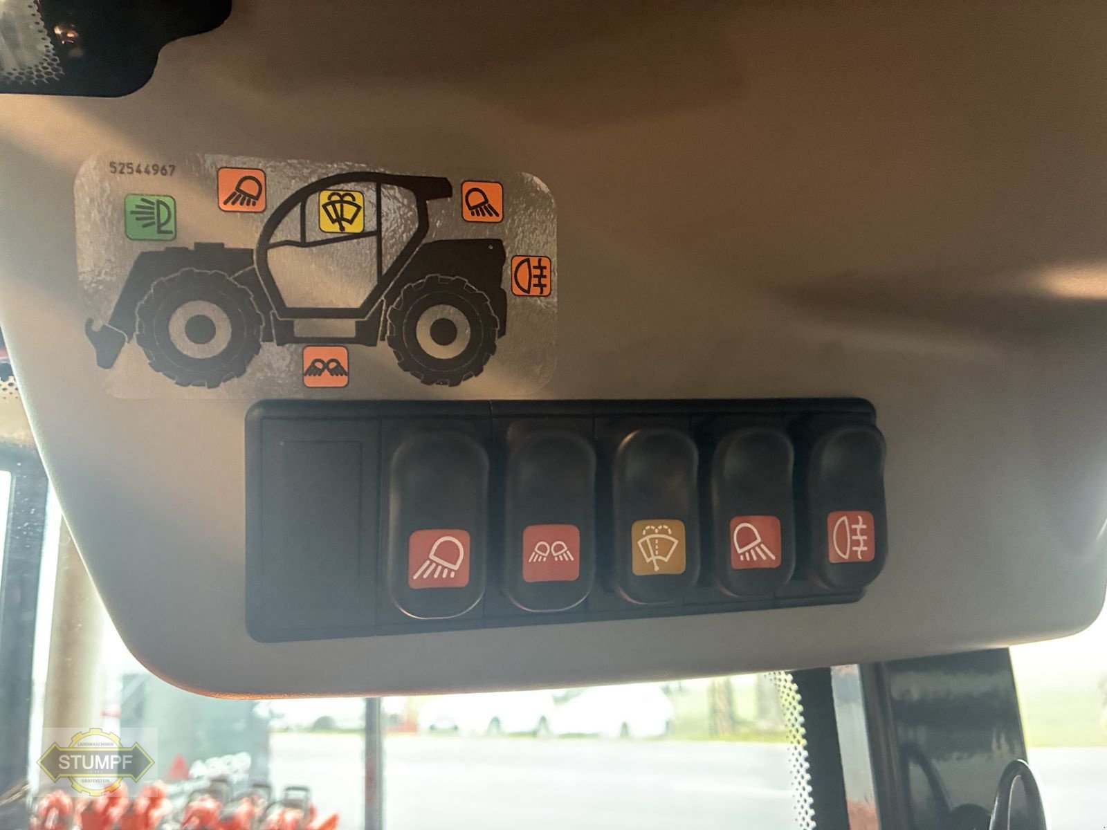 Hoflader от тип Manitou Manitou MLT 741 140V Plus D ST5 S1, Gebrauchtmaschine в Grafenstein (Снимка 2)