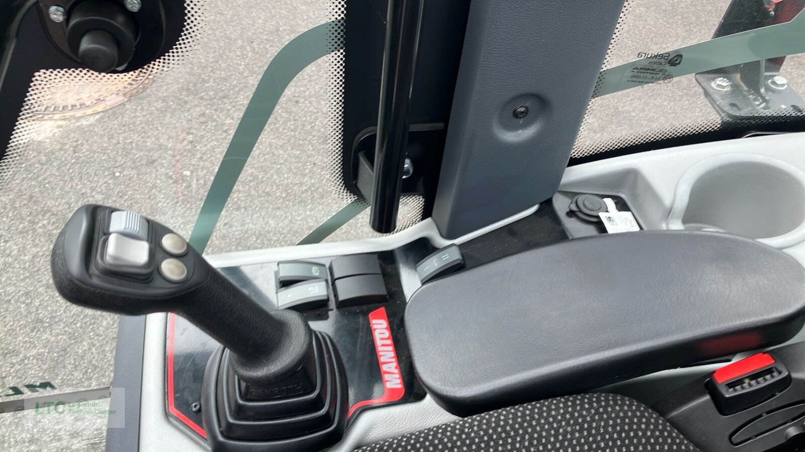 Hoflader typu Manitou MLA 2-25 H, Vorführmaschine v Korneuburg (Obrázek 14)