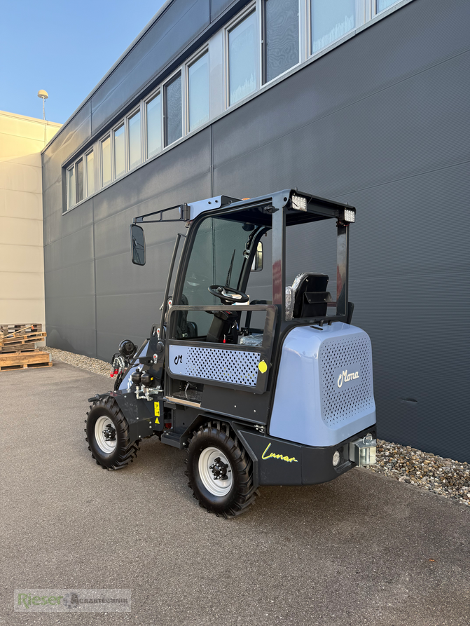 Hoflader del tipo MONA Lunar, voll elektrischer Hoflader mit Lithium-Eisenphosphat, bis zu 20% Förderung auf BAFA, Neumaschine In Nördlingen (Immagine 4)