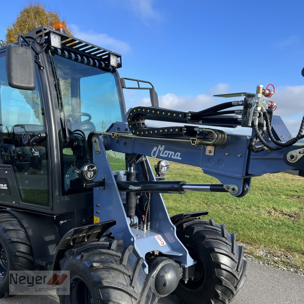 Hoflader des Typs MONA Terra+, Neumaschine in Bad Waldsee Mennisweiler (Bild 5)