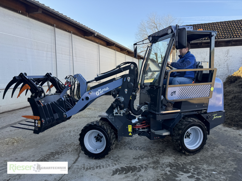 Hoflader of the type MONA Terra, voll elektrischer Holflader mit Lithium-Eisenphosphat Akku, bis zu 20 % Förderung bei BLE, Neumaschine in Nördlingen (Picture 1)