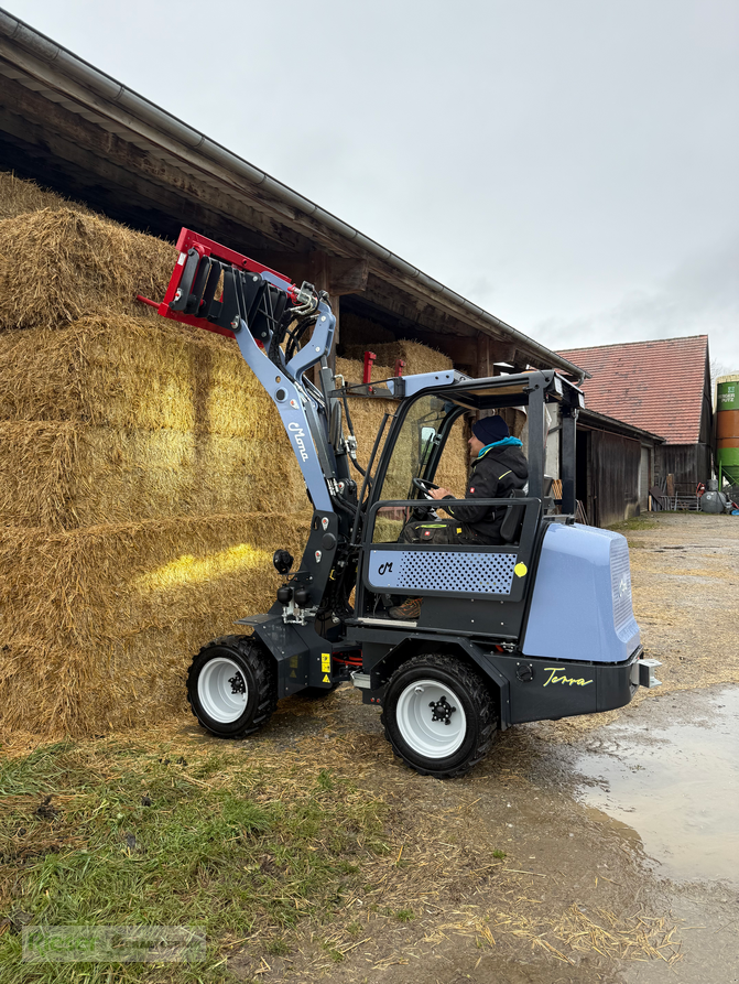 Hoflader tip MONA Terra, voll elektrischer Holflader mit Lithium-Eisenphosphat Akku, bis zu 20 % Förderung bei BLE, Neumaschine in Nördlingen (Poză 4)