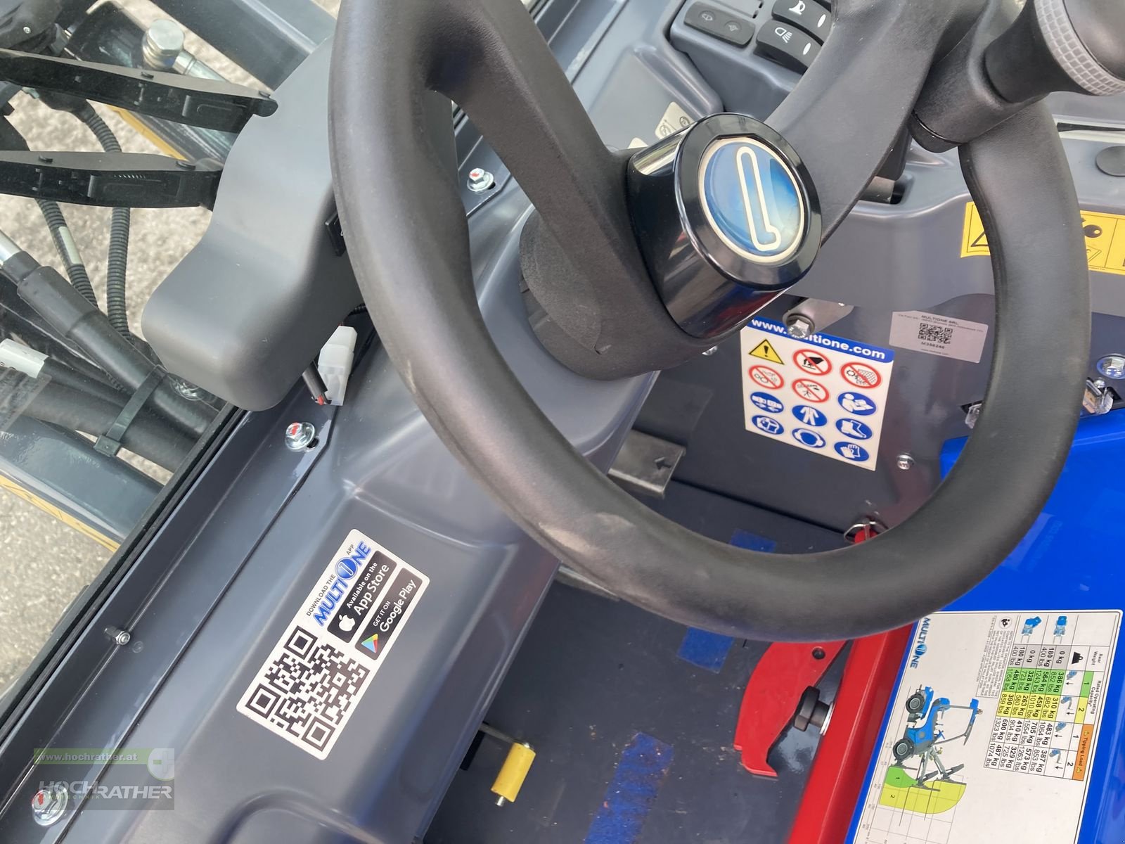 Hoflader of the type Multione 2.3 EFI, Neumaschine in Kronstorf (Picture 11)