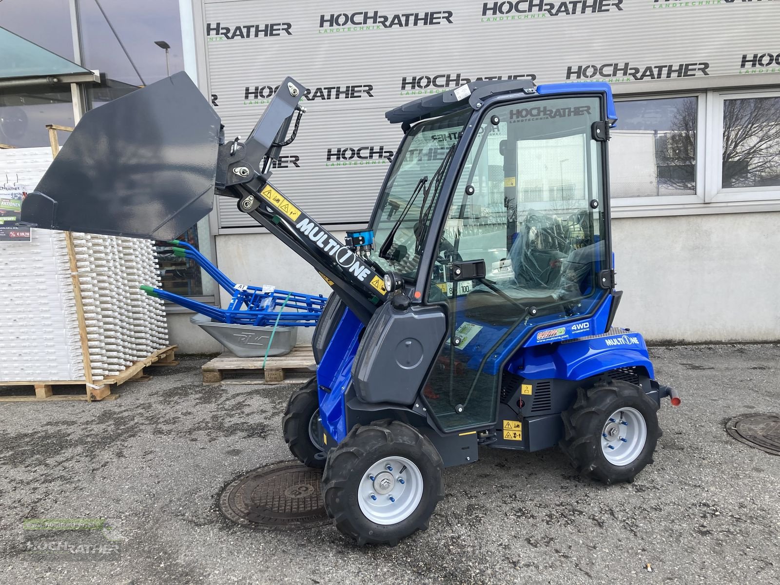 Hoflader of the type Multione 2.3 EFI, Neumaschine in Kronstorf (Picture 17)