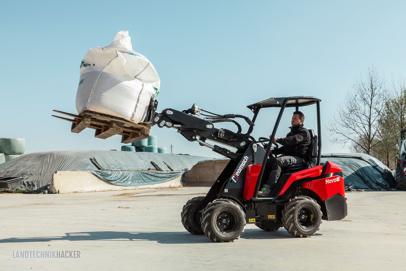 Hoflader typu Neomach NOVA X20, Neumaschine v Gotteszell (Obrázek 2)