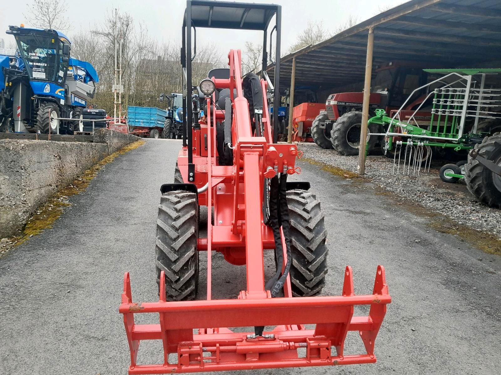 Hoflader of the type Oehler OL 3780 Hoflader Hoftac, Neumaschine in Creglingen (Picture 2)