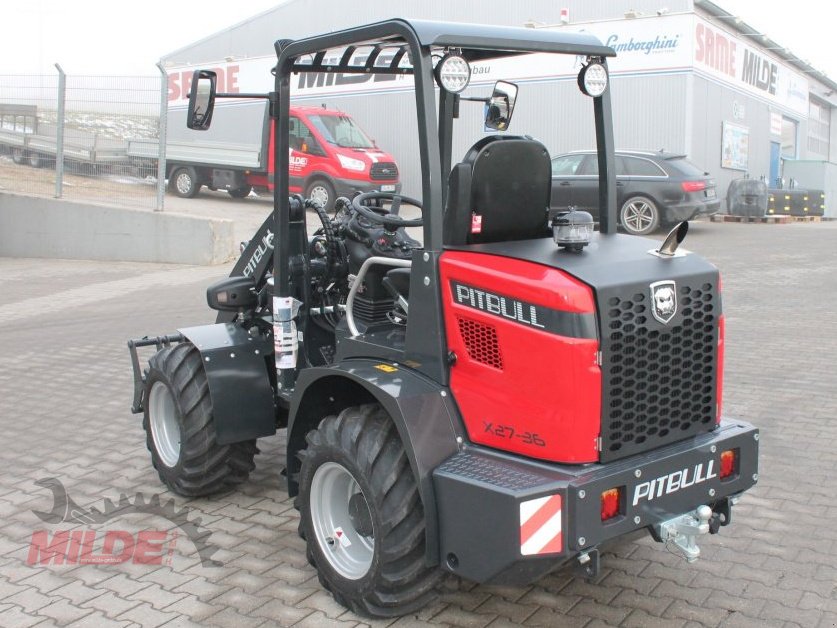 Hoflader of the type Pitbull X27-26, Neumaschine in Gebenbach (Picture 10)