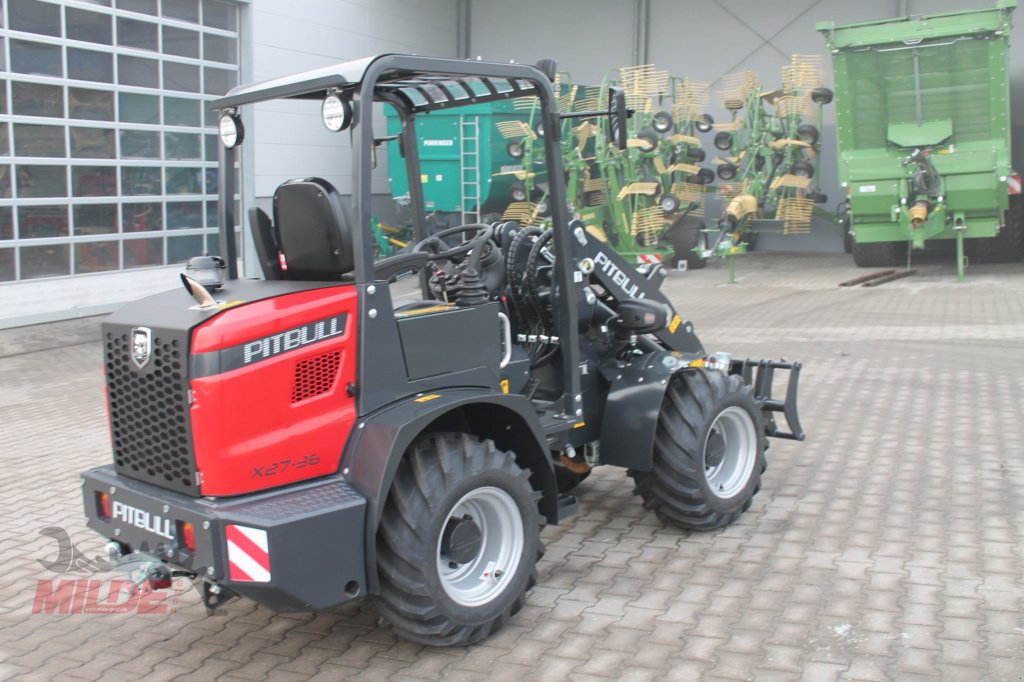 Hoflader of the type Pitbull X27-26, Neumaschine in Gebenbach (Picture 11)