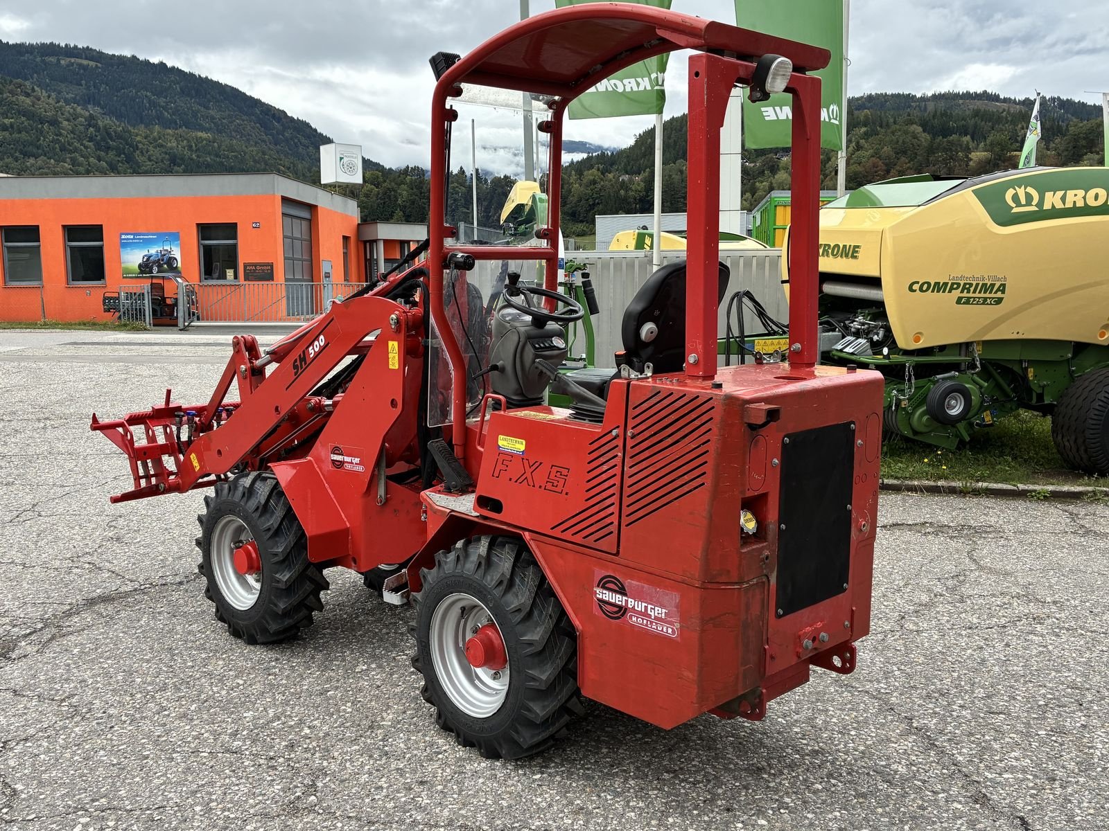 Hoflader des Typs Sauerburger SH 500, Gebrauchtmaschine in Villach (Bild 3)