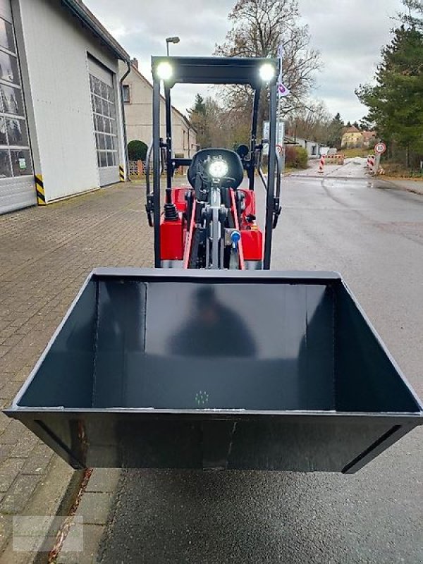 Hoflader of the type Schäffer 1622 First Edition, Neumaschine in Genthin (Picture 4)