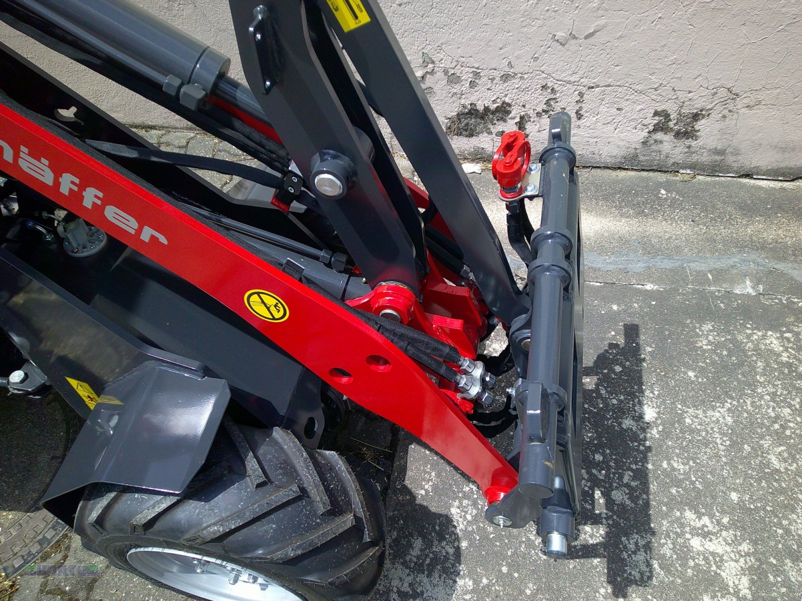 Hoflader del tipo Schäffer 1622 Hoflader "der kompakte kleine für Haus und Hof, Neumaschine In Buchdorf (Immagine 3)