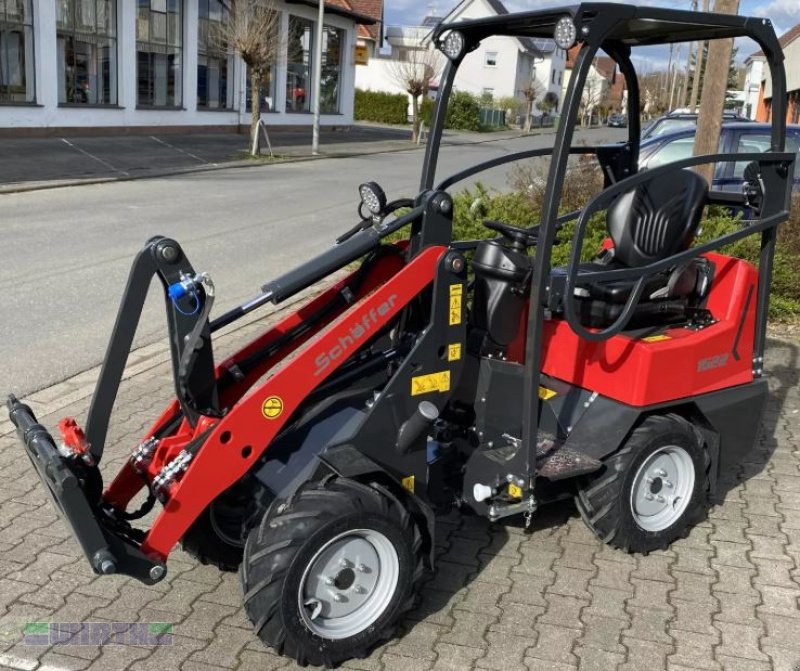 Hoflader des Typs Schäffer 1622 Hoflader, sofort lieferbar, Ideal für - Pferde und Hof!, Neumaschine in Buchdorf (Bild 1)