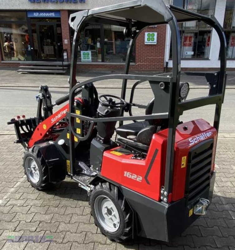 Hoflader des Typs Schäffer 1622 Hoflader, sofort lieferbar, Ideal für - Pferde und Hof!, Neumaschine in Buchdorf (Bild 3)