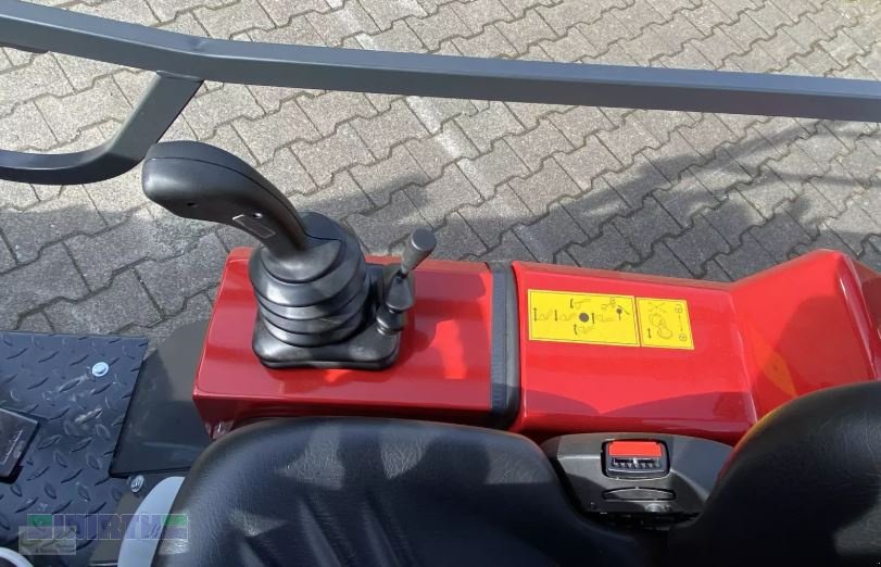 Hoflader des Typs Schäffer 1622 Hoflader, sofort lieferbar, Ideal für - Pferde und Hof!, Neumaschine in Buchdorf (Bild 5)