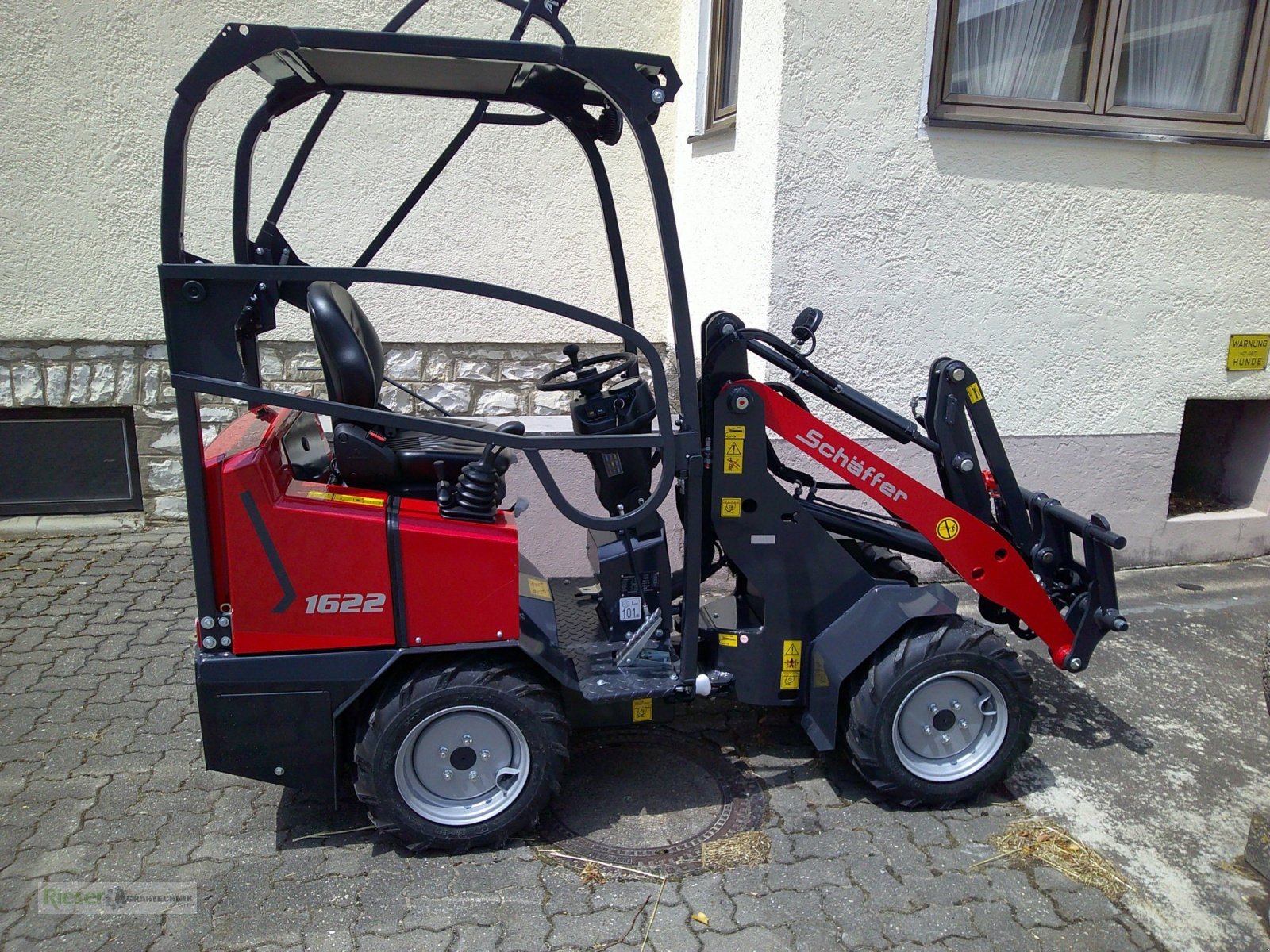 Hoflader типа Schäffer 1622 Hoflader, Neumaschine в Nördlingen (Фотография 1)