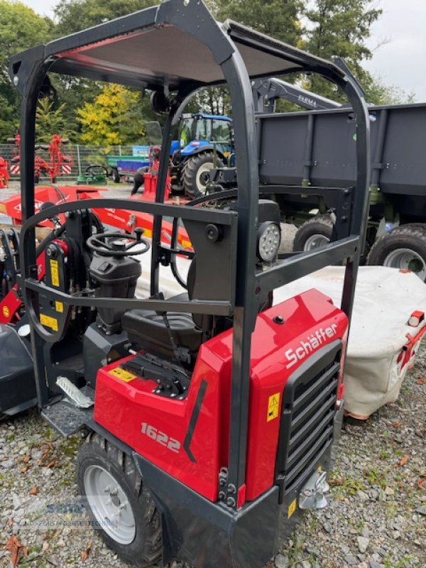 Hoflader of the type Schäffer 1622, Neumaschine in Lindenfels-Glattbach (Picture 5)