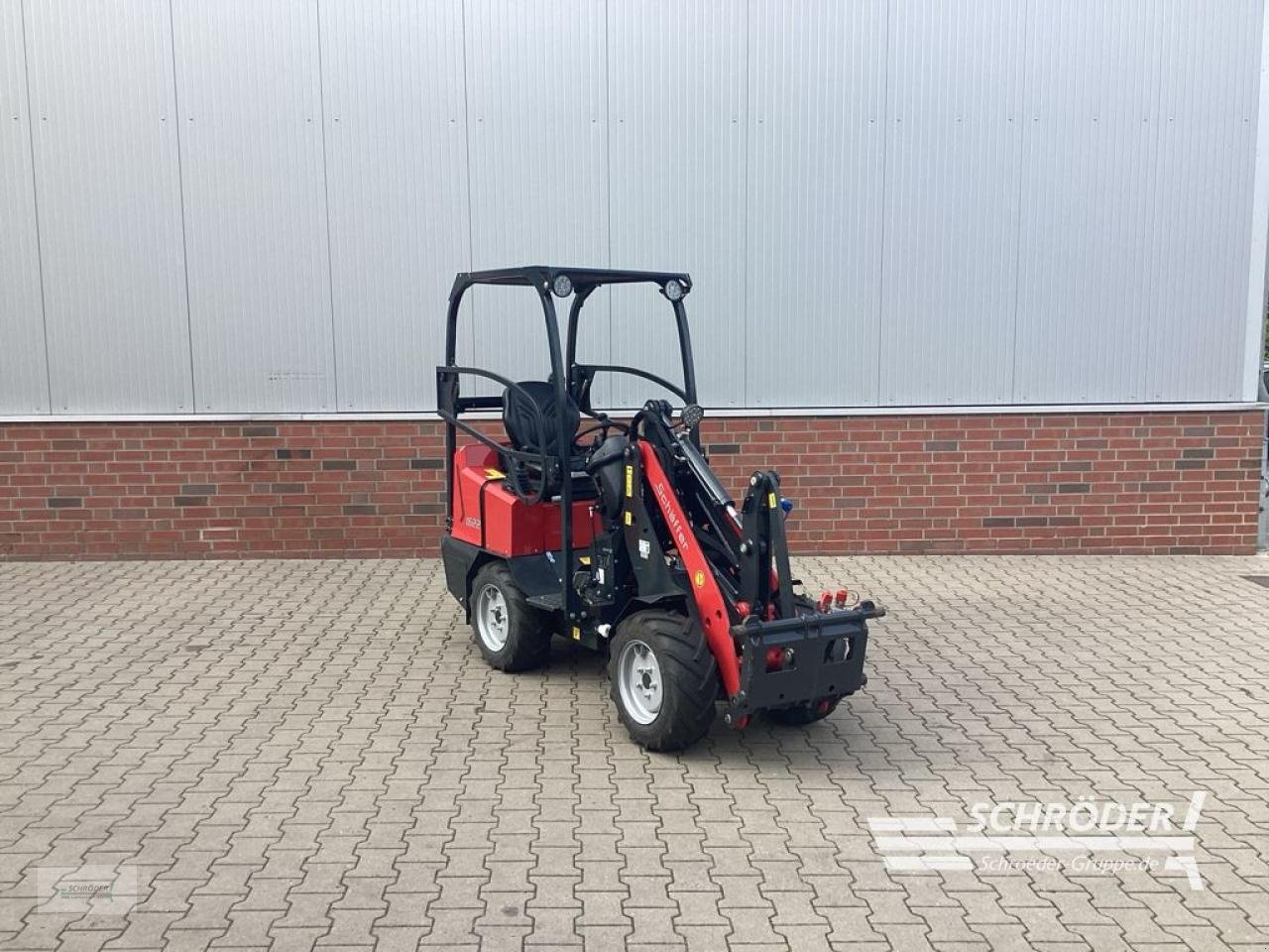 Hoflader of the type Schäffer 1622, Neumaschine in Wildeshausen (Picture 1)