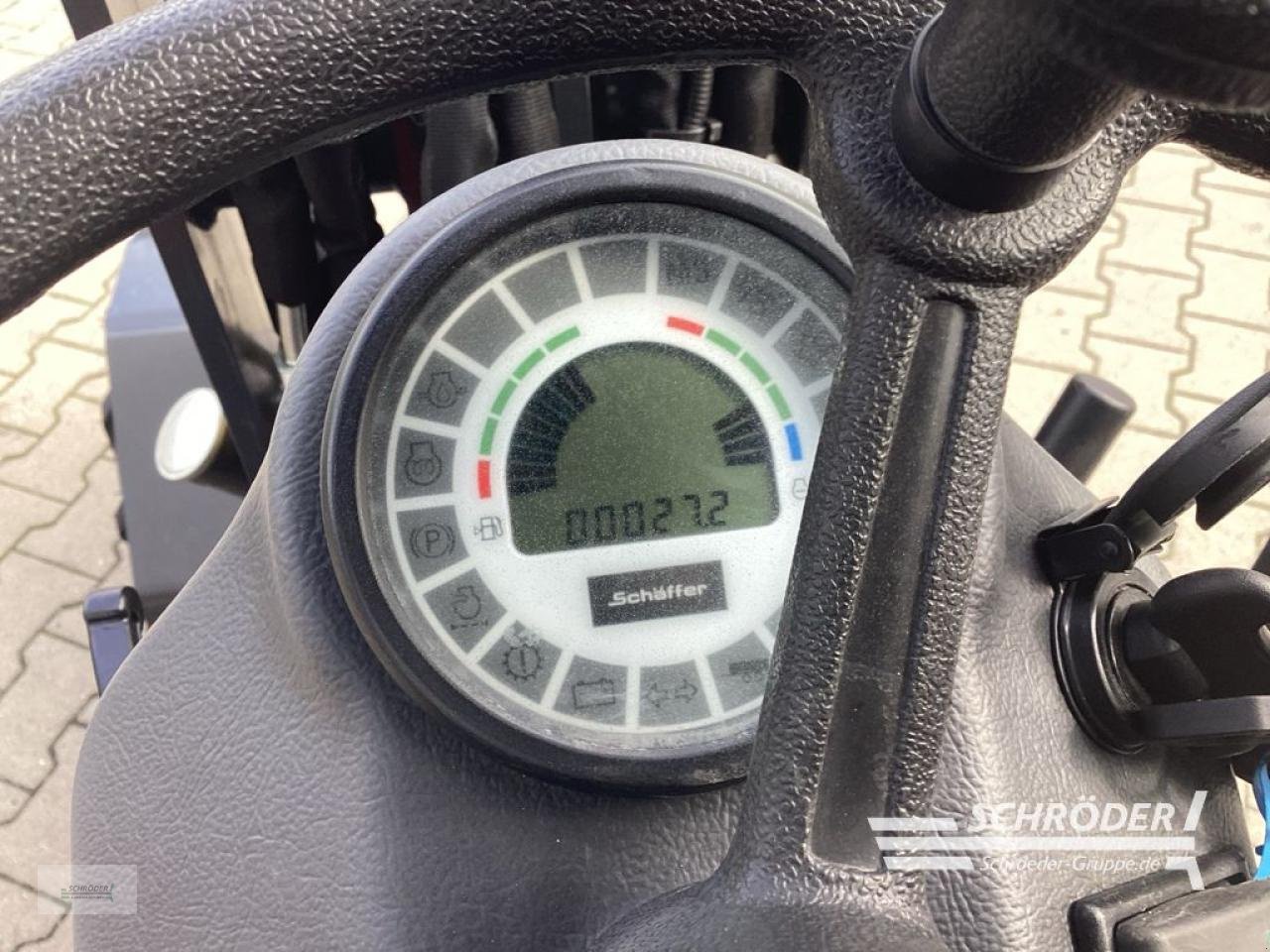 Hoflader of the type Schäffer 1622, Neumaschine in Wildeshausen (Picture 10)