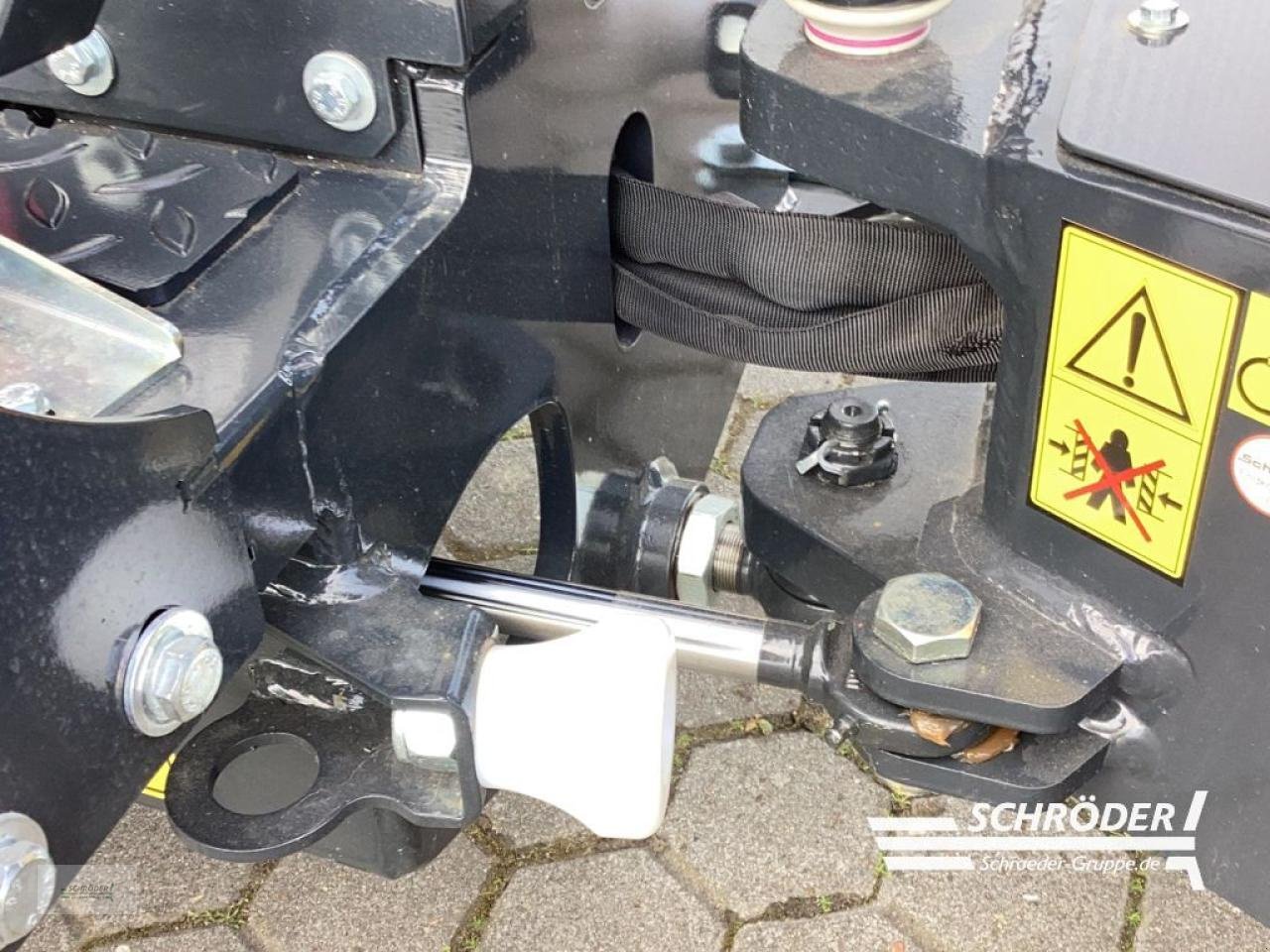 Hoflader des Typs Schäffer 1622, Neumaschine in Norden (Bild 8)