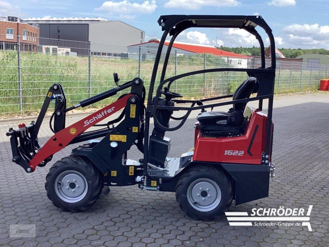 Hoflader des Typs Schäffer 1622, Neumaschine in Norden (Bild 10)